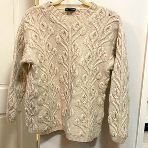 Classic and stylish wool sweater by Banana Republic- size S
